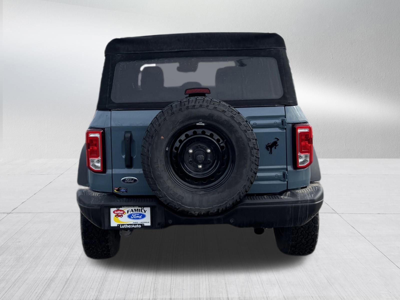 Certified 2023 Ford Bronco Black Diamond image 4