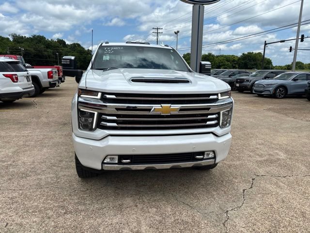 Used 2022 Chevrolet Silverado 2500 High Country w/ Z71 Off-Road Package AWD/4WD image 4
