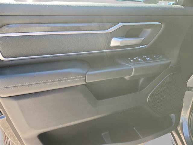 Used 2020 RAM 1500 Big Horn AWD/4WD image 12