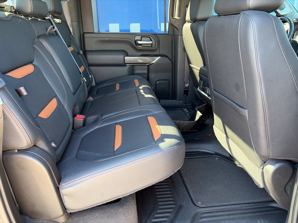 Used 2022 GMC Sierra 2500 AT4 w/ AT4 Preferred Package AWD/4WD image 14