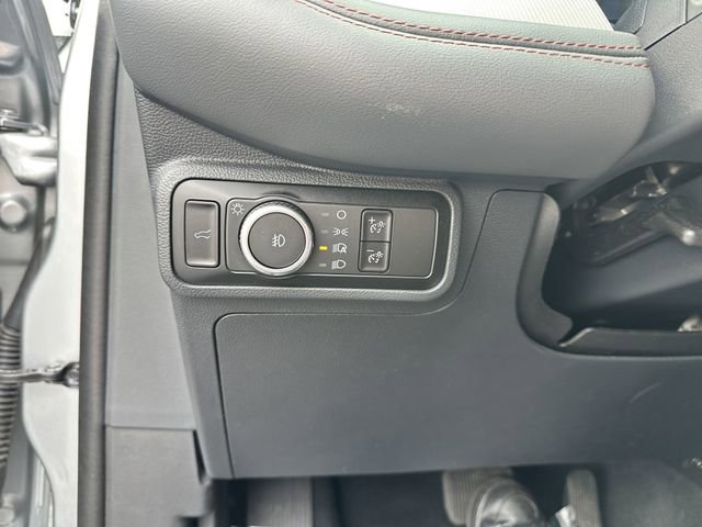 Certified 2025 Ford Explorer Active w/ Active Comfort Package AWD/4WD image 30