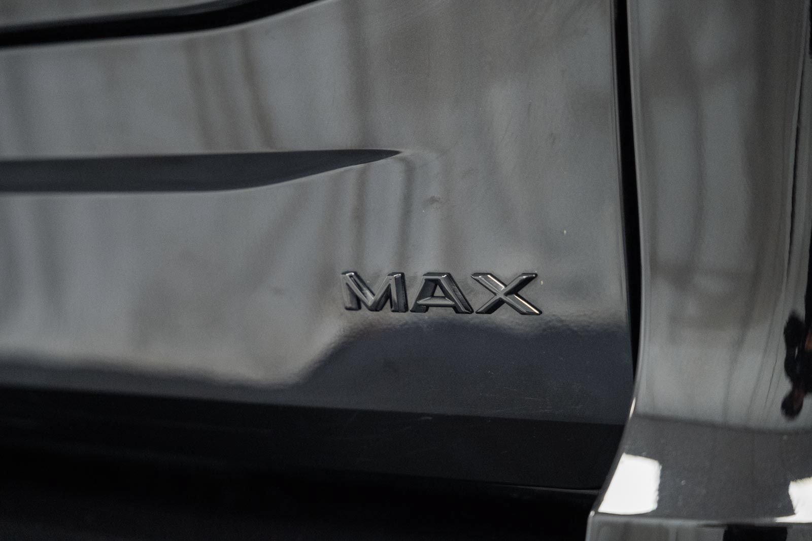 Certified 2025 Ford Expedition Max Platinum w/ Stealth Appearance Package AWD/4WD image 10