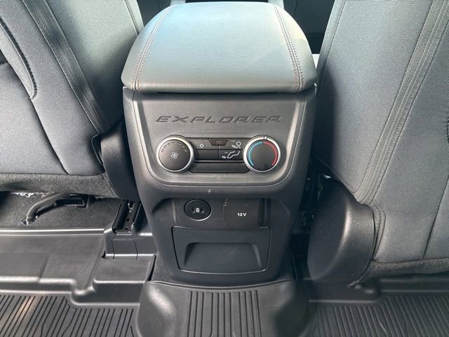 Certified 2025 Ford Explorer Active image 13