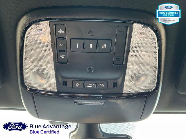 Used 2025 Dodge Durango GT AWD/4WD image 15