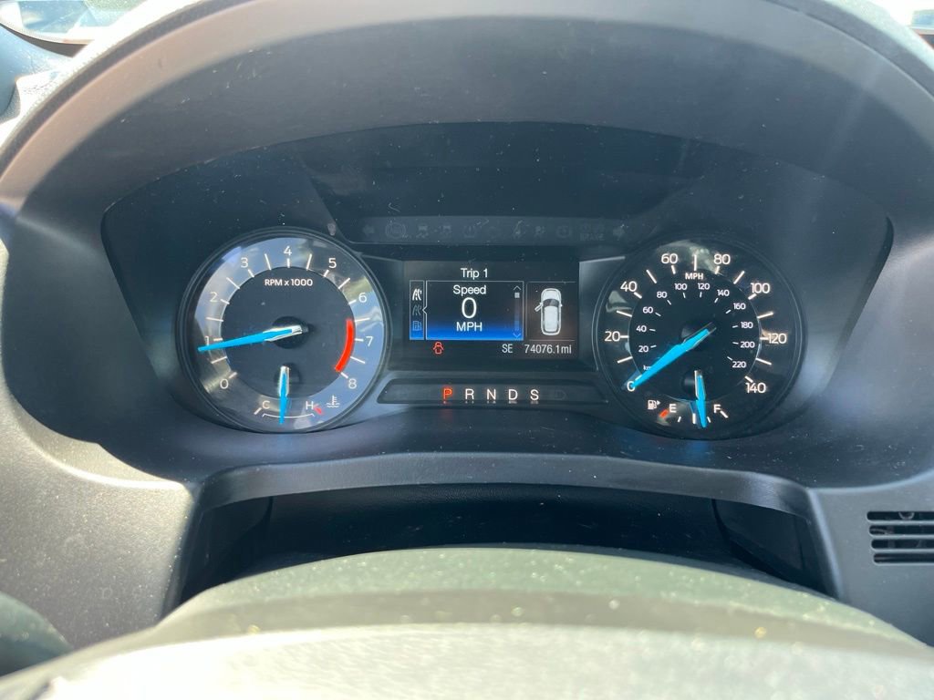 Certified 2018 Ford Explorer XLT FWD image 17