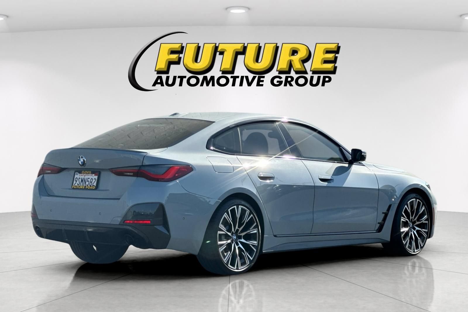 Used 2022 BMW 430i Gran Coupe w/ M Sport Package RWD image 3