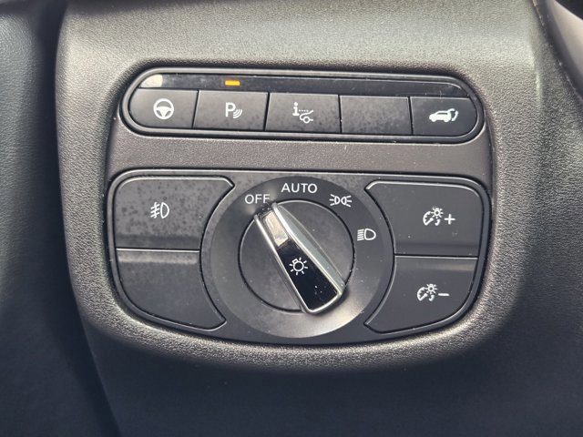 Used 2021 INFINITI QX50 Sensory image 19