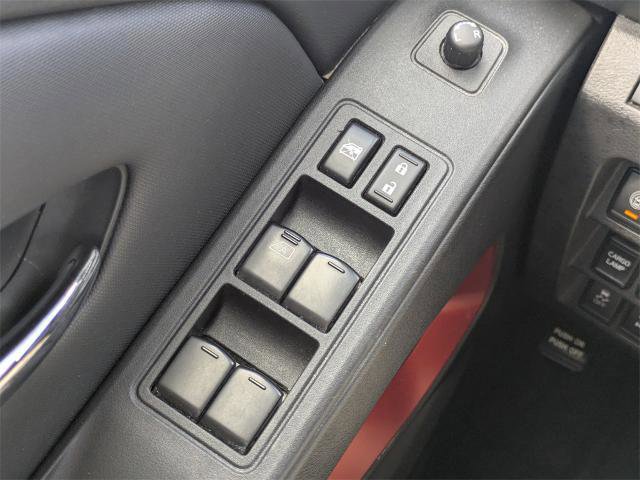 Used 2023 Nissan Frontier PRO-4X w/ Technology Package image 25