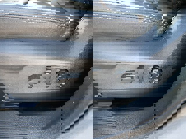 Used 2023 Subaru Outback Limited image 16