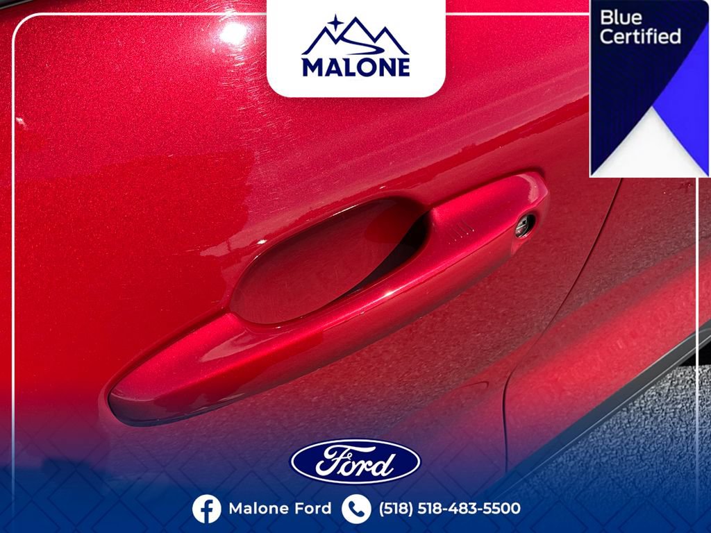 Certified 2022 Ford Escape SE w/ Cold Weather Package AWD/4WD image 15