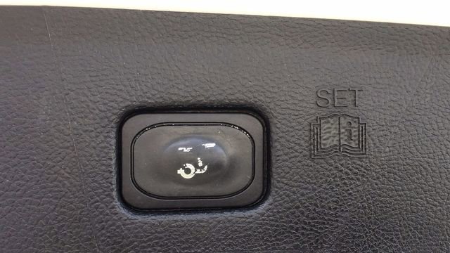 Certified 2021 Ford Edge SEL w/ Convenience Package image 11