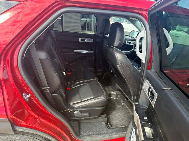 Certified 2023 Ford Explorer Limited w/ Equipment Group 301A AWD/4WD image 23