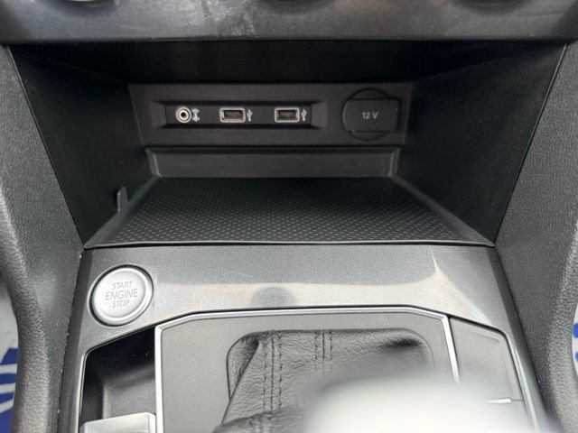 Used 2018 Volkswagen Tiguan SEL Premium FWD image 27