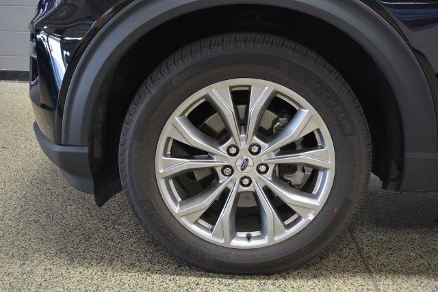 Certified 2023 Ford Explorer XLT w/ Equipment Group 202A AWD/4WD image 11