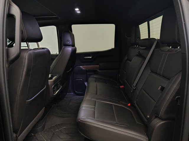 Used 2019 Chevrolet Silverado 1500 High Country w/ Technology Package AWD/4WD image 13