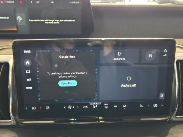 Certified 2025 Ford Expedition Platinum AWD/4WD image 19