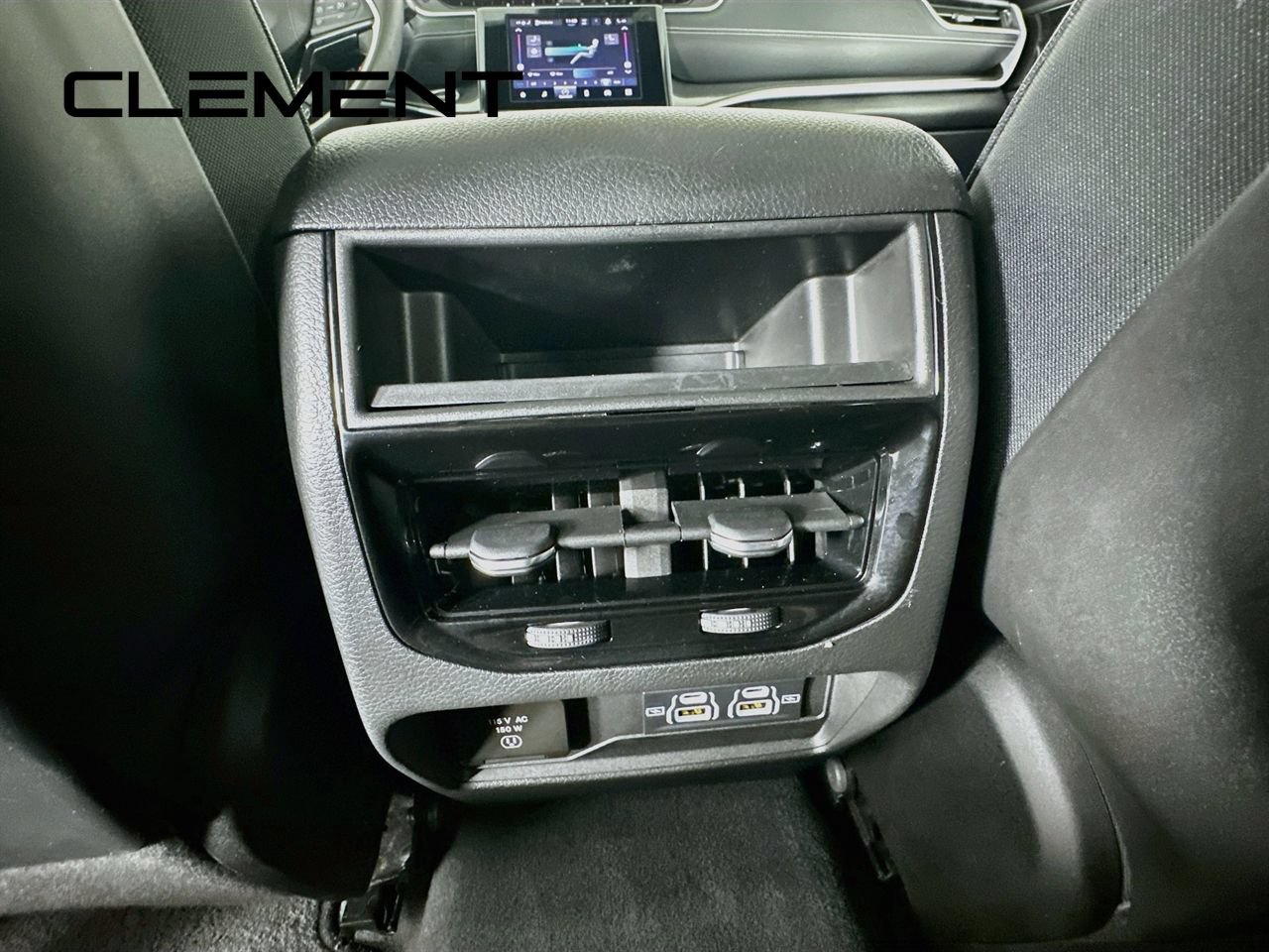 Used 2023 Jeep Grand Cherokee Altitude AWD/4WD image 32