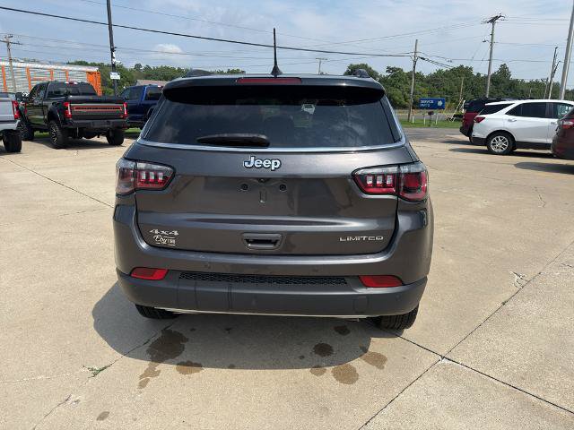 Used 2023 Jeep Compass Limited AWD/4WD image 5