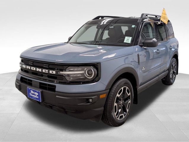 Certified 2024 Ford Bronco Sport Outer Banks w/ Tech Package AWD/4WD image 19