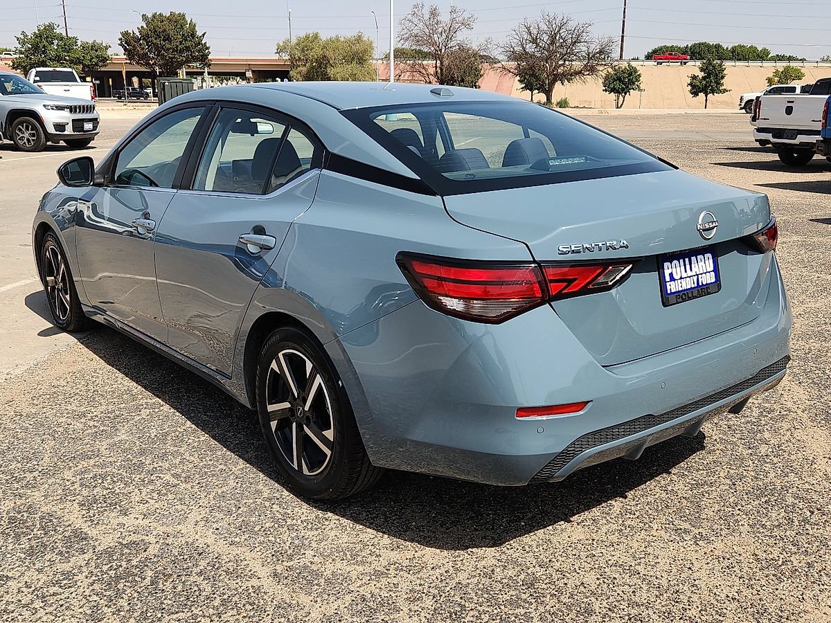 Used 2025 Nissan Sentra SV FWD image 3