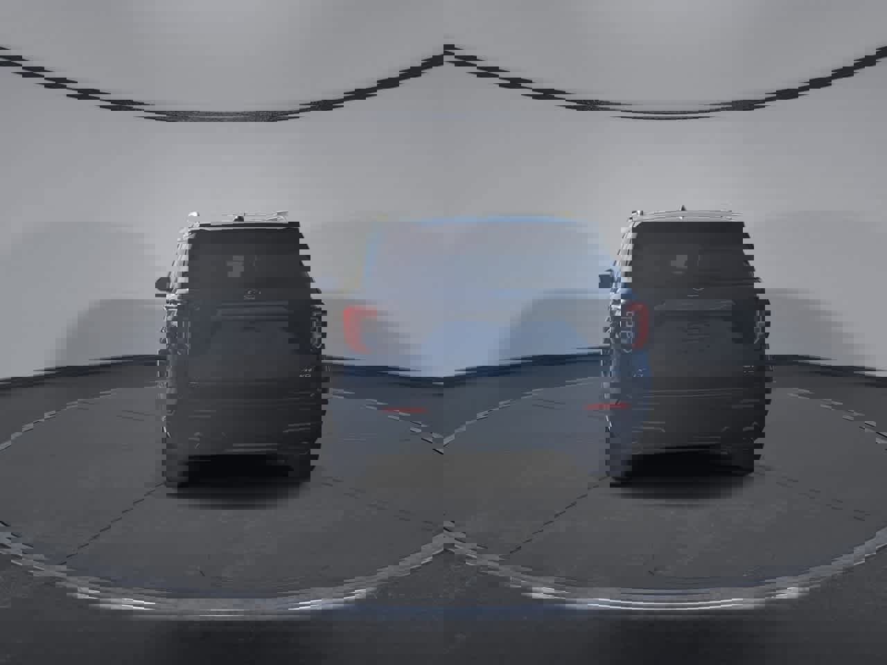 Certified 2022 Ford Explorer XLT w/ Equipment Group 202A image 7