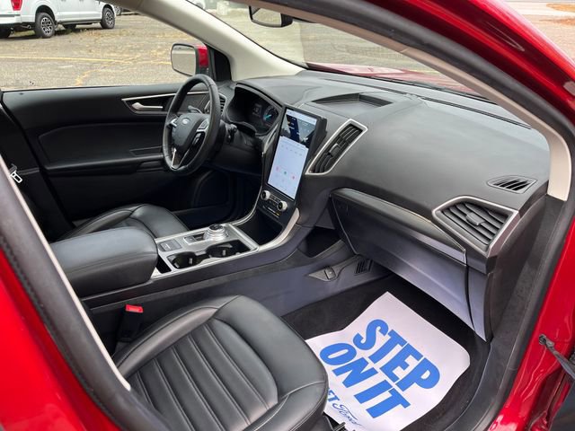 Certified 2022 Ford Edge SEL w/ Convenience Package image 18