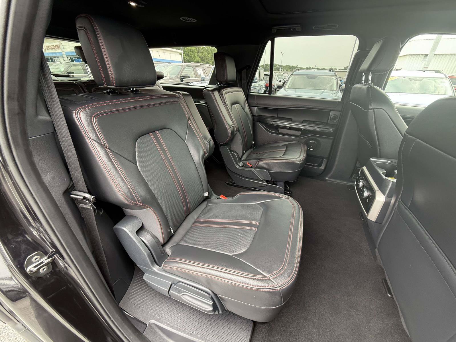 Certified 2024 Ford Expedition Max Limited AWD/4WD image 28