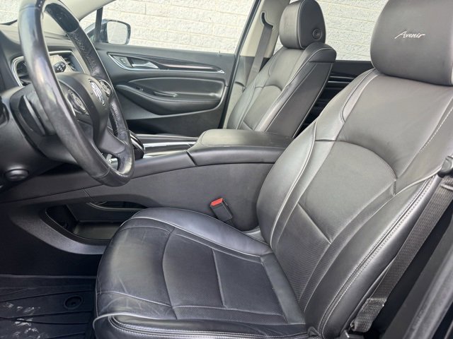 Used 2020 Buick Enclave Avenir w/ Avenir Technology Package image 15