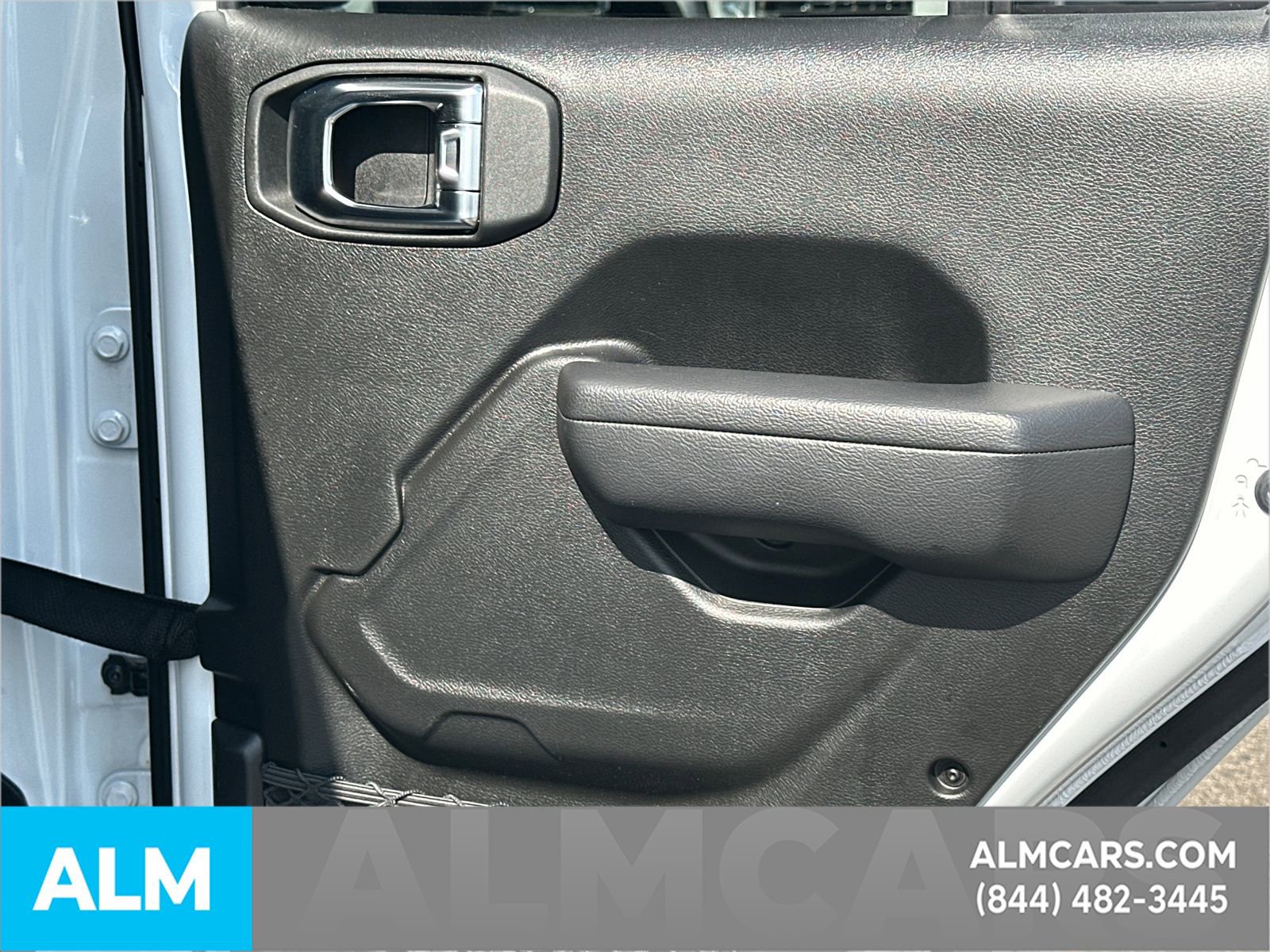 Used 2025 Jeep Wrangler Unlimited Sport AWD/4WD image 18