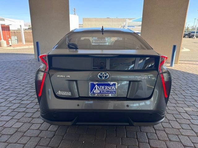 Used 2017 Toyota Prius Three Touring FWD image 4