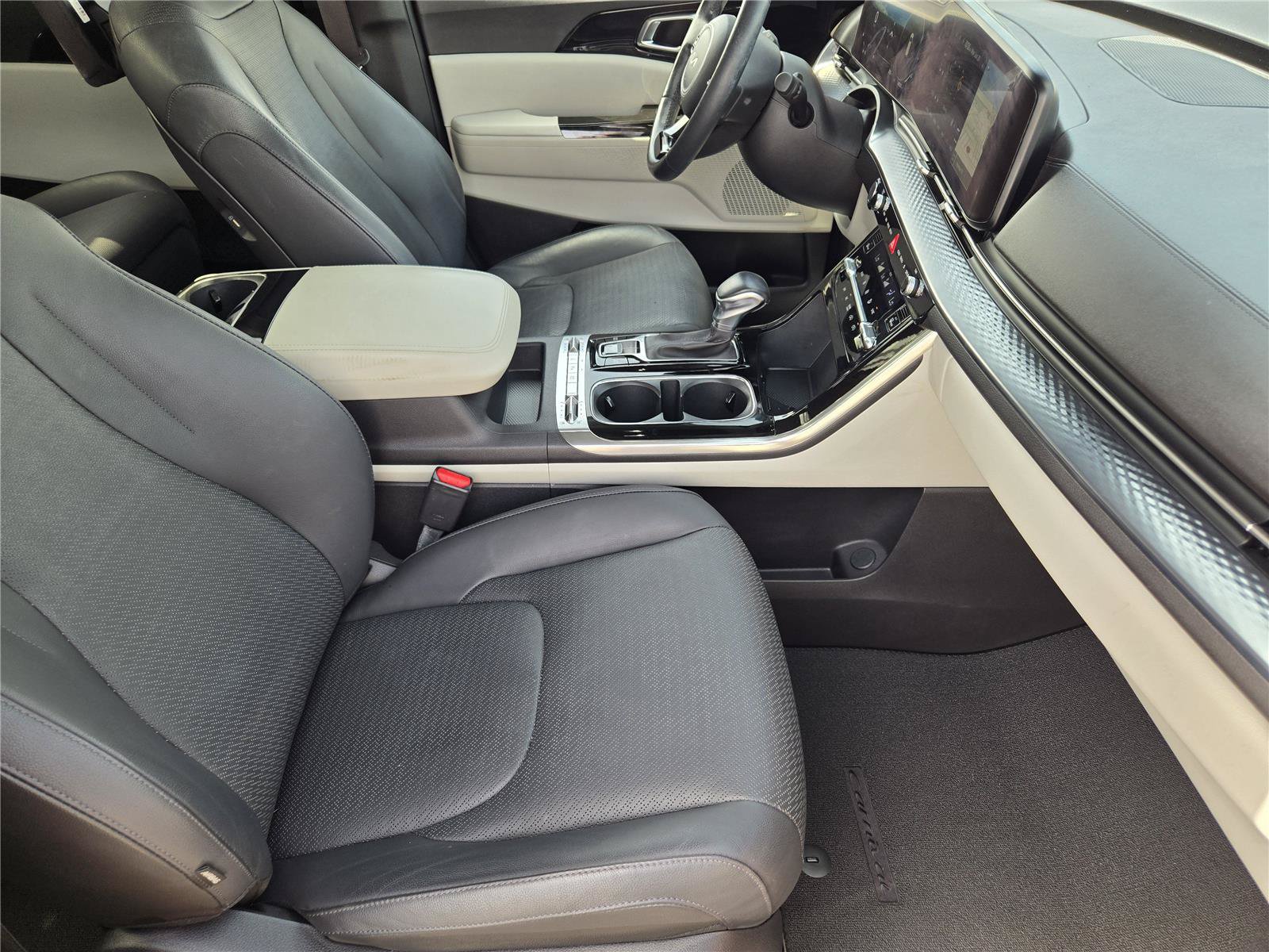 Used 2022 Kia Carnival SX Prestige FWD image 13