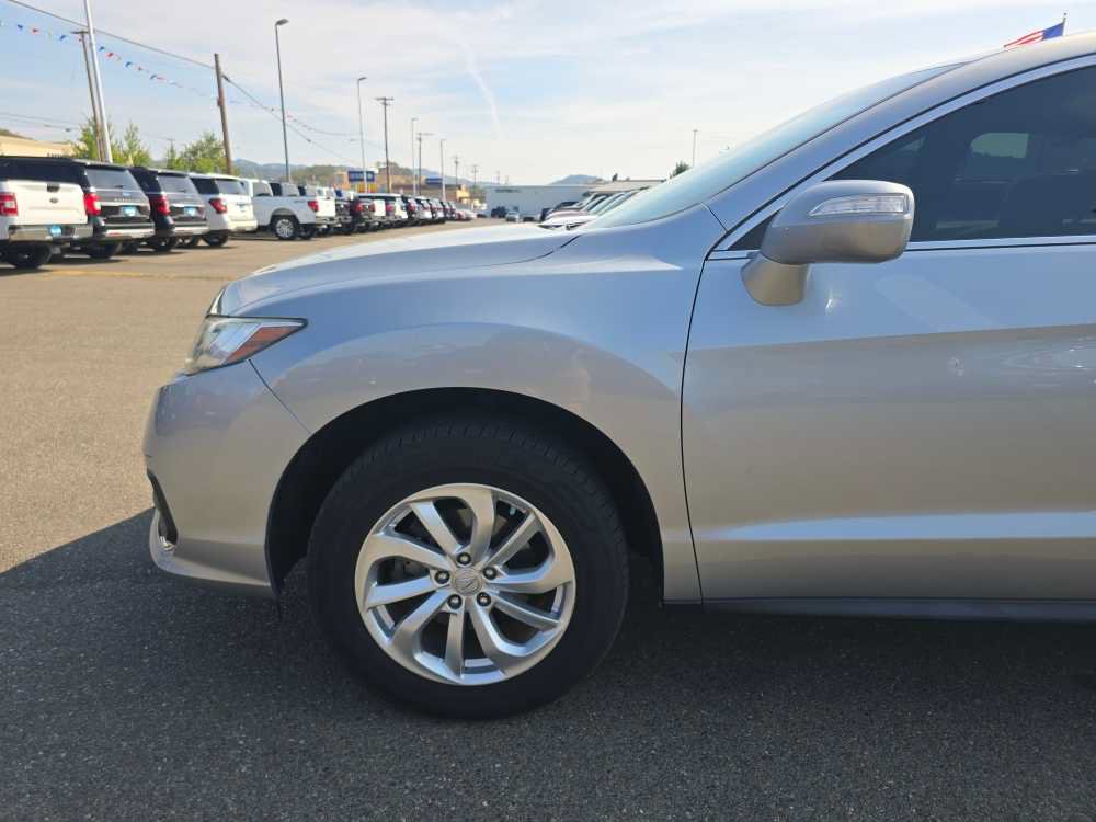 Used 2018 Acura RDX AWD w/ Technology Package image 15