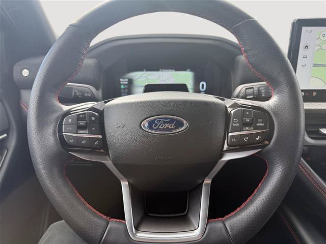 Certified 2025 Ford Explorer ST-Line w/ Premium Package AWD/4WD image 19