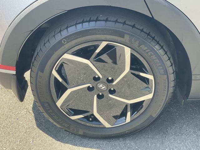 Used 2024 Hyundai Ioniq 5 SEL RWD image 39