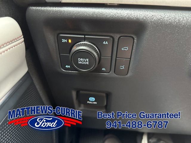 Certified 2025 Ford Expedition Active AWD/4WD image 28