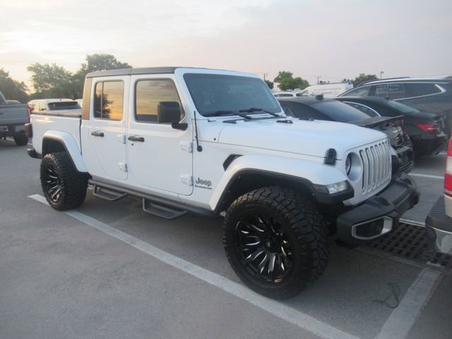 Used 2022 Jeep Gladiator Overland AWD/4WD image 1