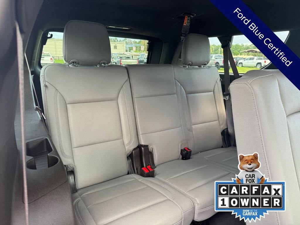 Used 2025 Chevrolet Suburban LT RWD image 30