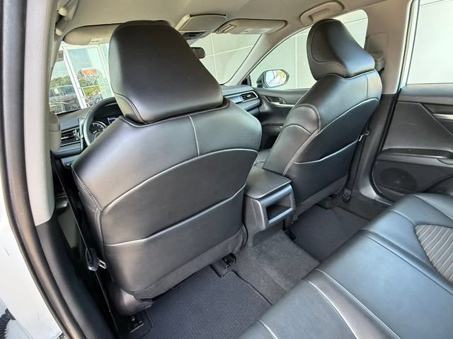 Used 2022 Toyota Camry SE FWD image 15