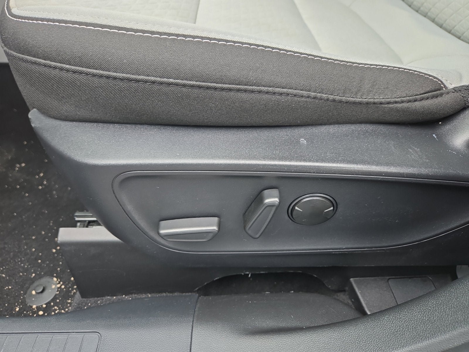 Certified 2024 Ford Escape Active AWD/4WD image 12
