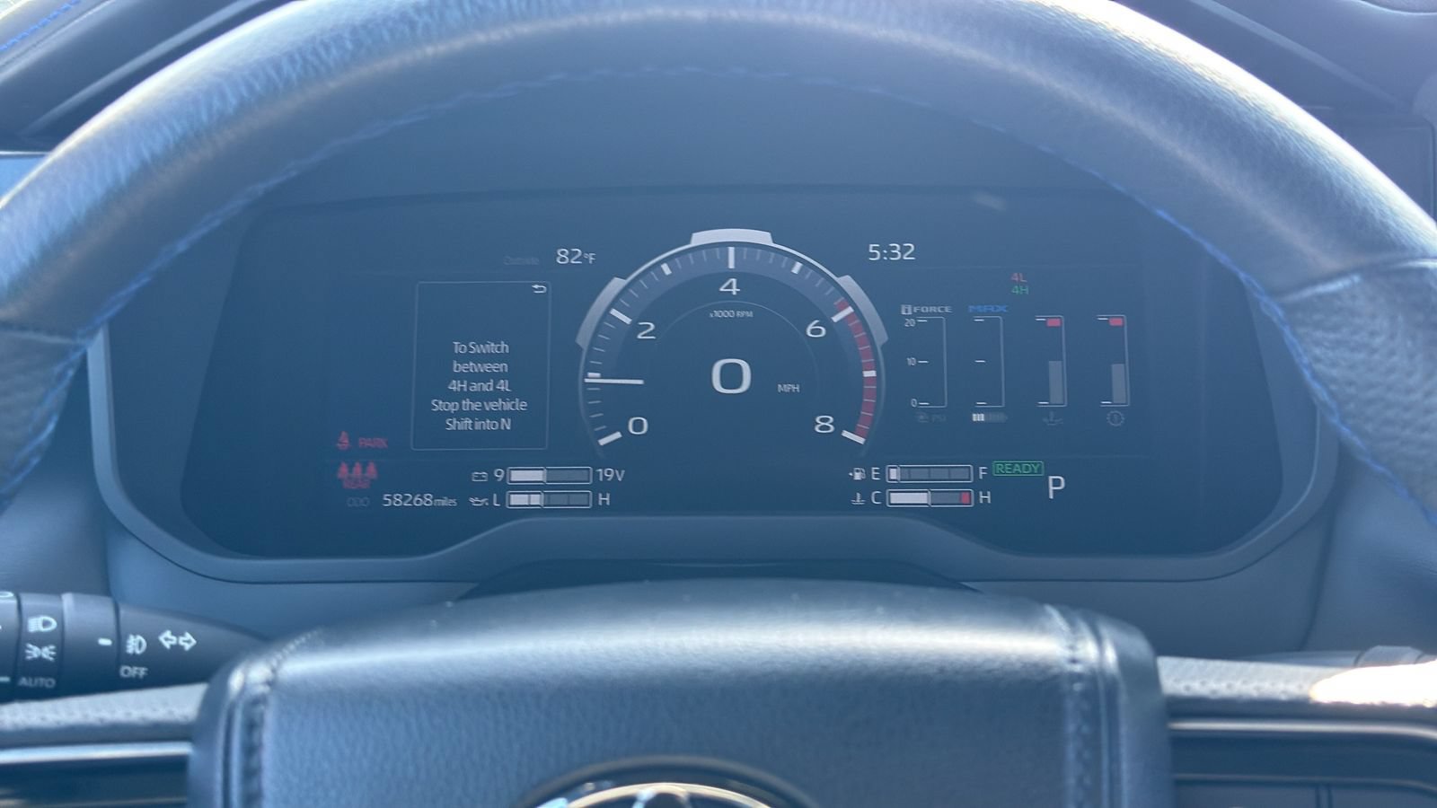 Used 2023 Toyota Tundra Platinum AWD/4WD image 13