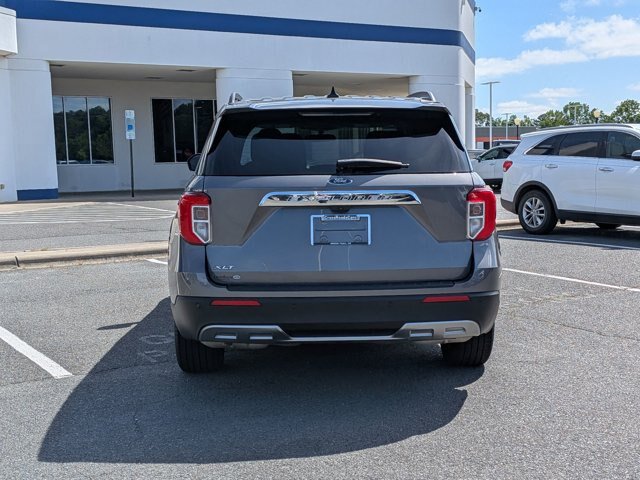 Certified 2023 Ford Explorer XLT w/ Equipment Group 202A RWD image 5