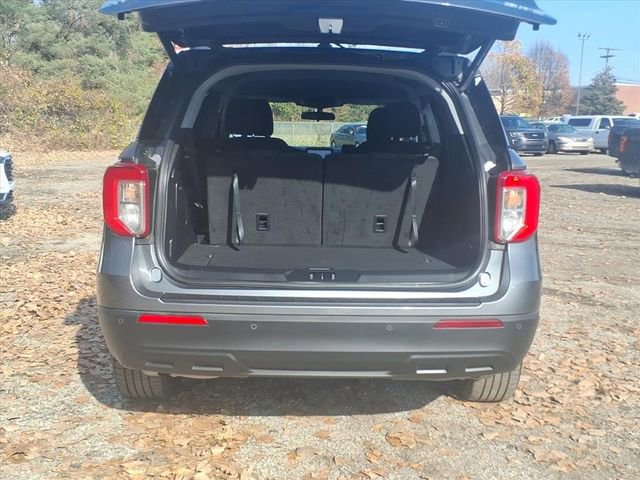 Certified 2023 Ford Explorer XLT image 9