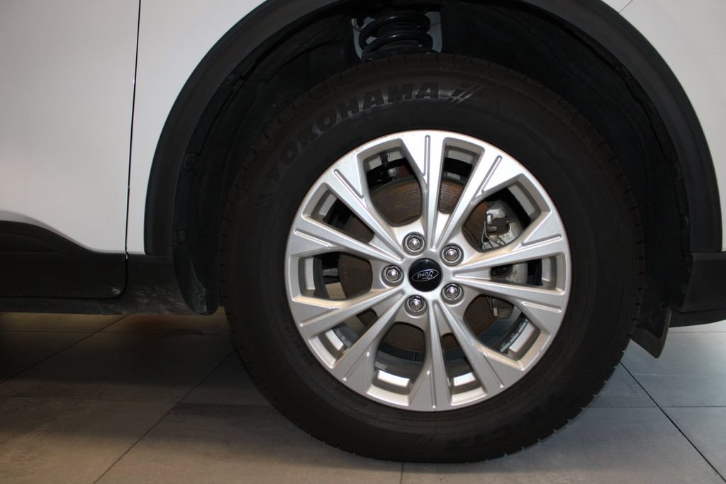 Certified 2024 Ford Escape Active AWD/4WD image 11