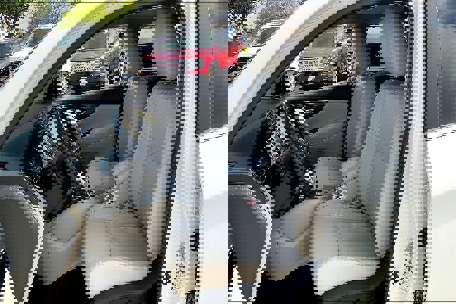 Used 2019 Nissan Rogue Sport SL w/ Premium Package image 10