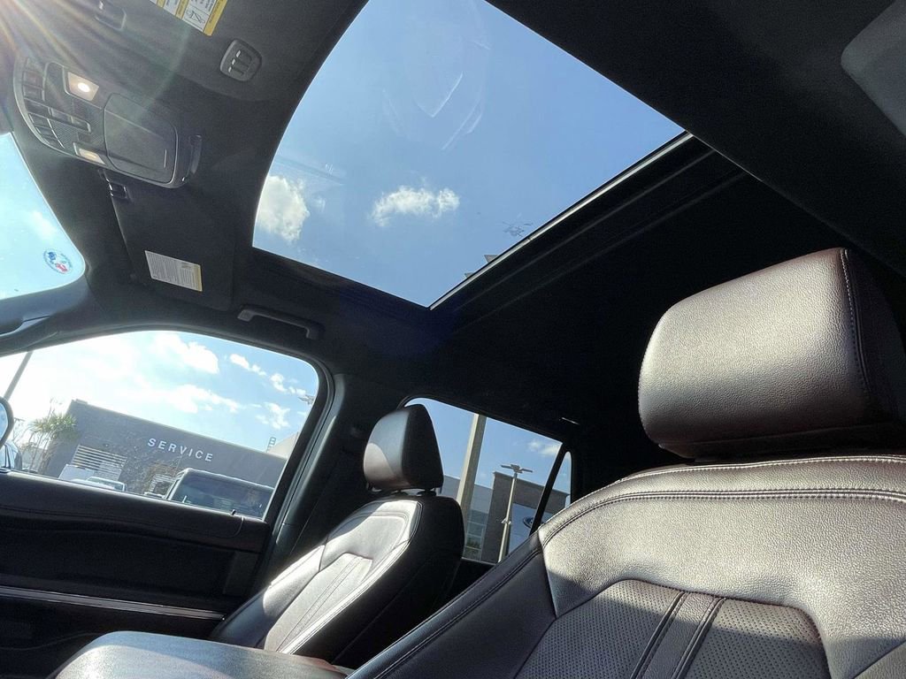 Certified 2024 Ford Expedition Limited image 16