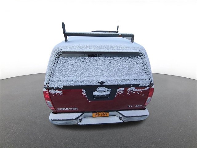 Used 2017 Nissan Frontier SV image 4