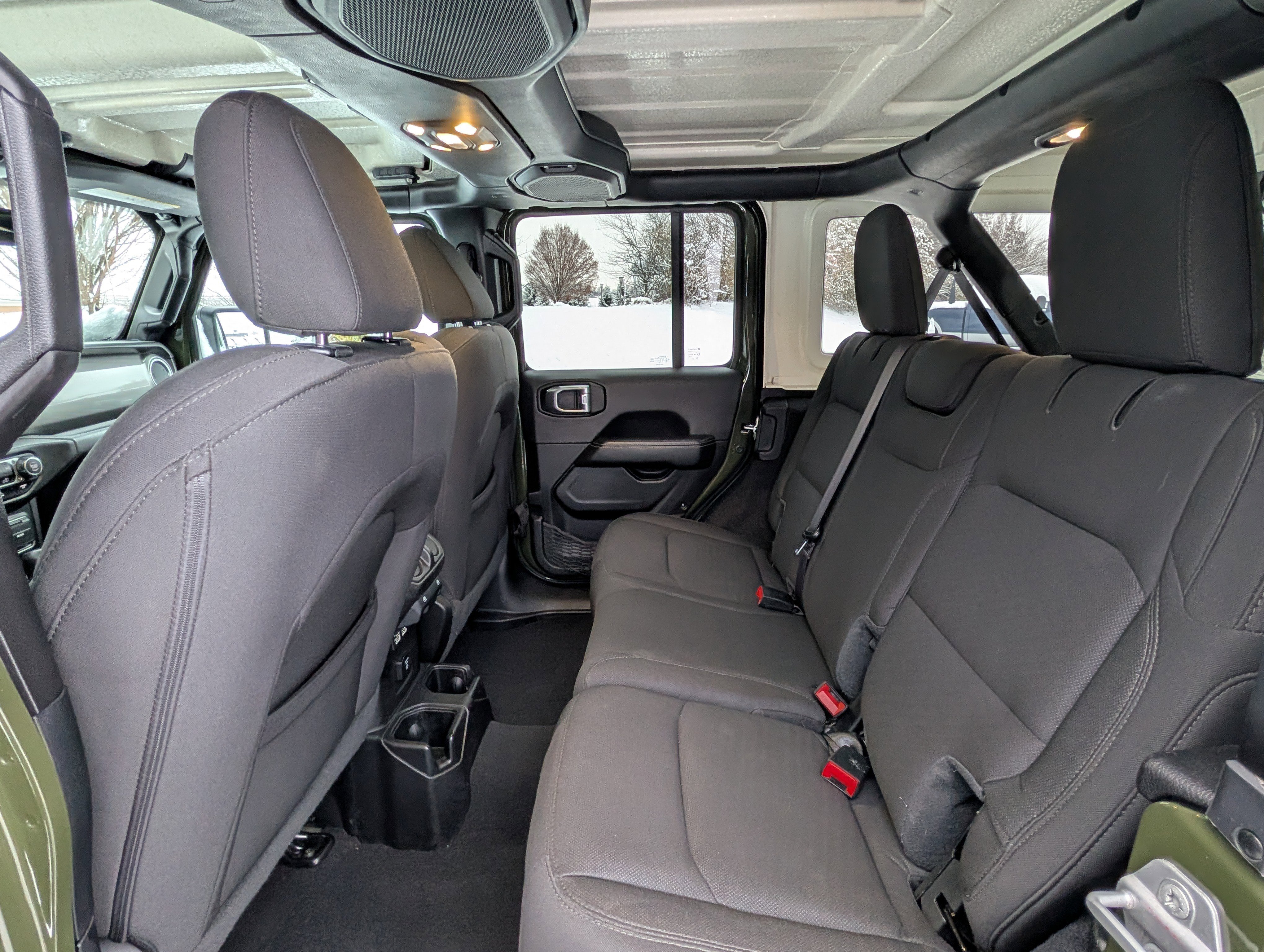 Used 2021 Jeep Wrangler Unlimited Sahara image 26