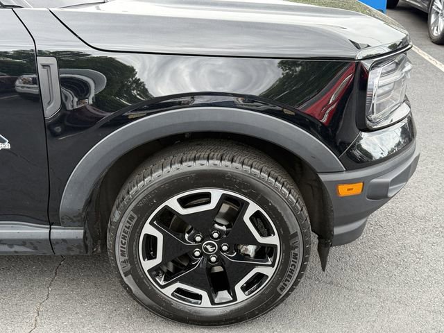 Certified 2023 Ford Bronco Sport Outer Banks w/ Tech Package AWD/4WD image 9
