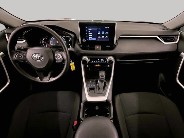 Used 2025 Toyota RAV4 LE AWD/4WD image 14
