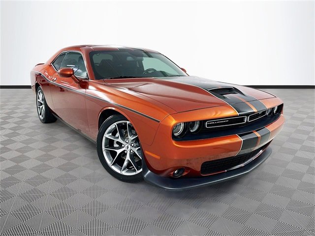 Used 2022 Dodge Challenger GT image 1